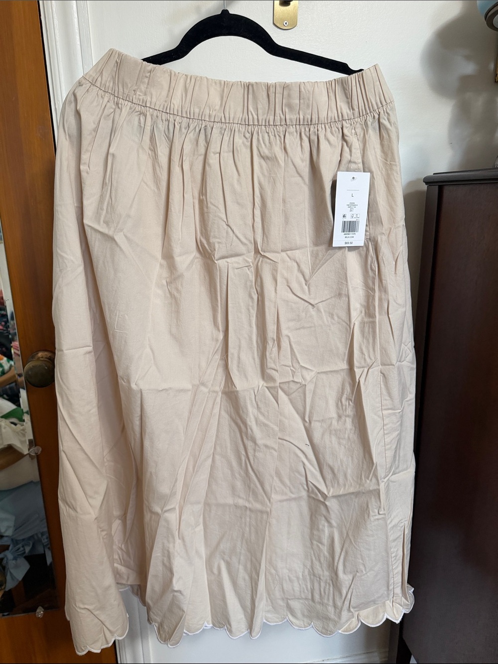 Women’s Crown & Ivy Scallop-Hem Elastic Waist Skirt - Large - NWT